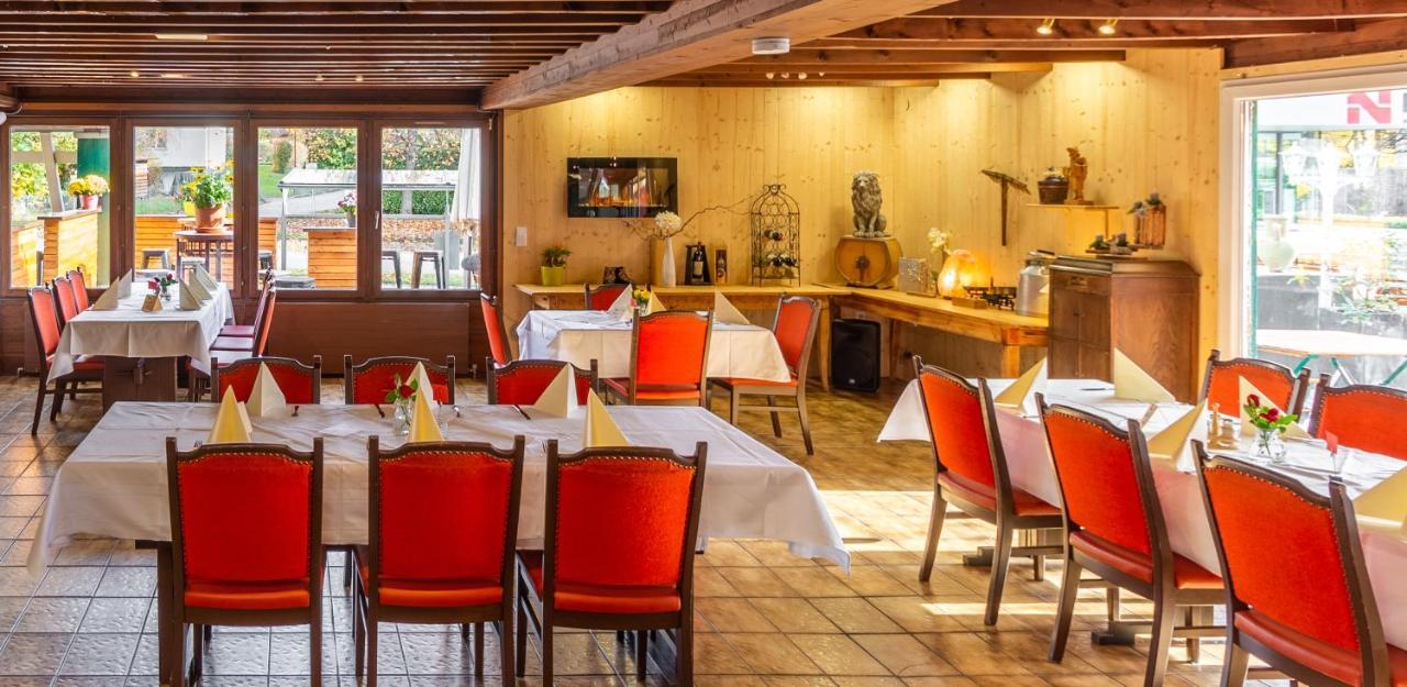 Hotel Pension Loewen In Sulz Sulz  Bagian luar foto